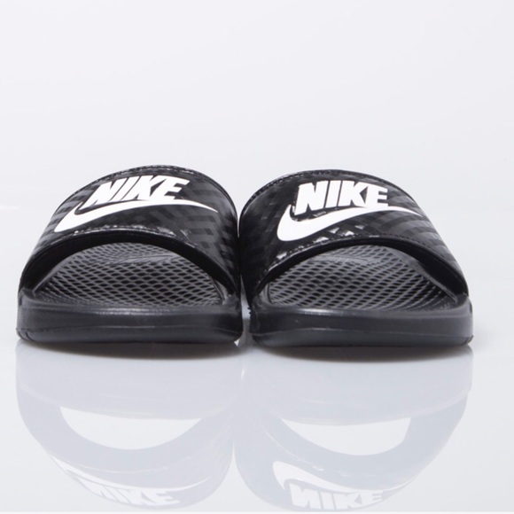 NWT Nike Benassi JDI  Black WMNS - Picture 4 of 8